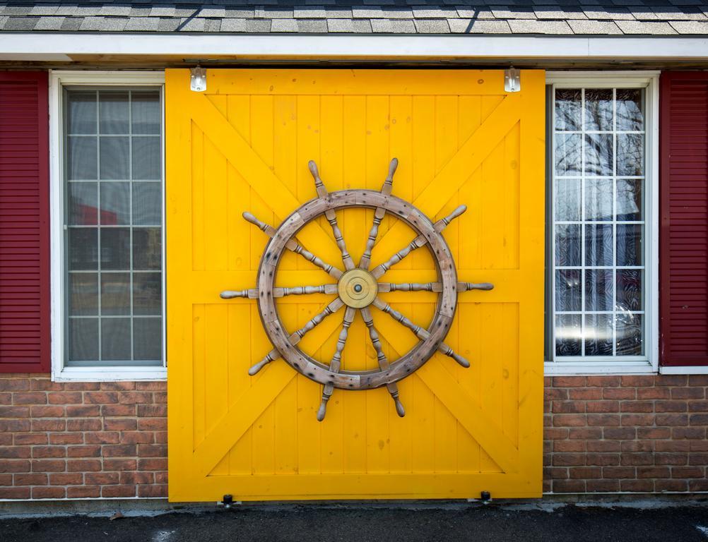Wheelhouse Motel Lunenburg Esterno foto