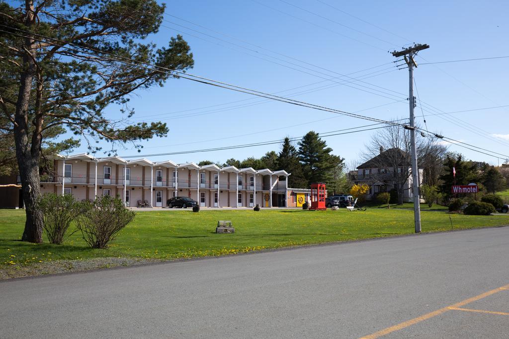 Wheelhouse Motel Lunenburg Esterno foto