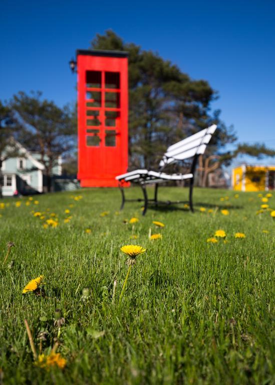 Wheelhouse Motel Lunenburg Esterno foto